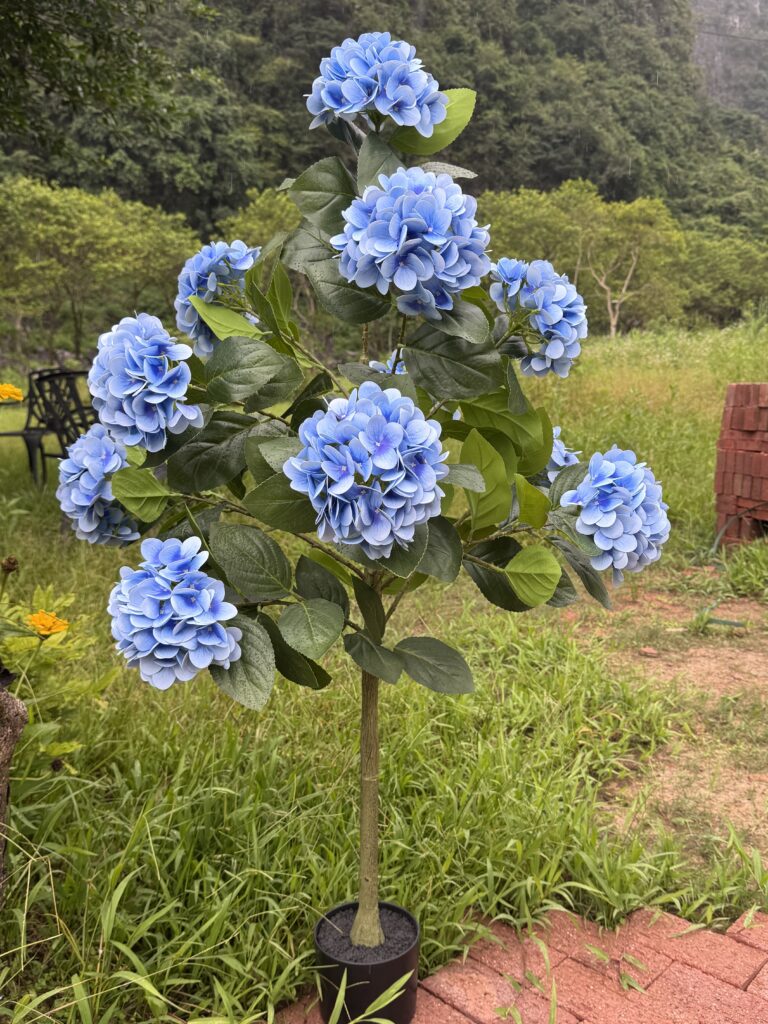 Artificial Hydrangea Tree